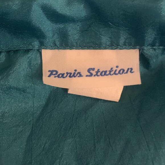 Vintage Blouse Size Medium Paris Station Long Sleeved Satin Polyester Button Up - Picture 3 of 4